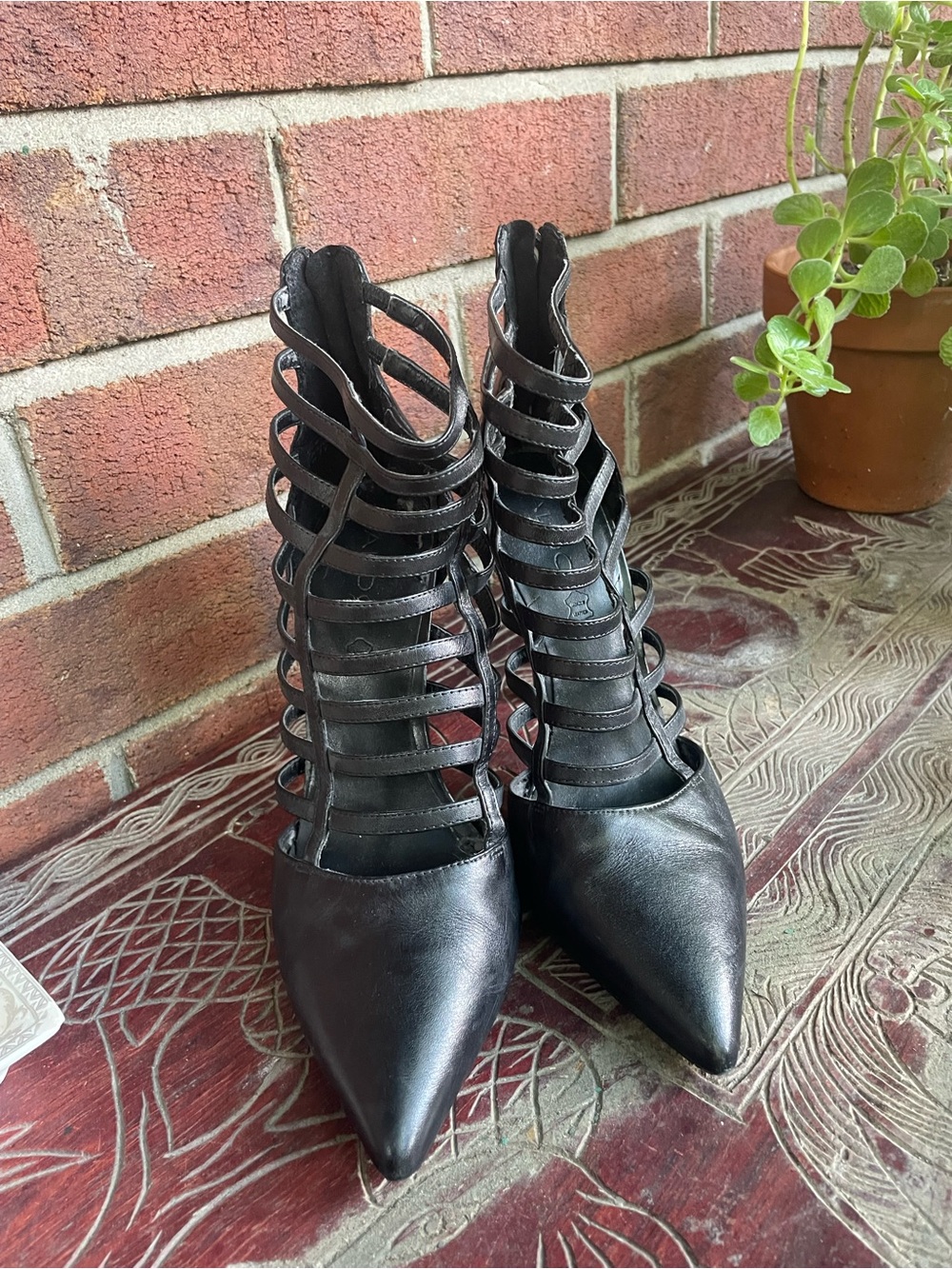 Aldo Strappy Pointed-Toe Women's Heels in Black